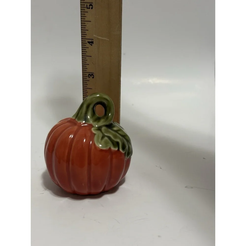 Ceramic Pumpkins Salt‎ And Pepper Shaker Set Thanksgiving Kitchen Fall Decor